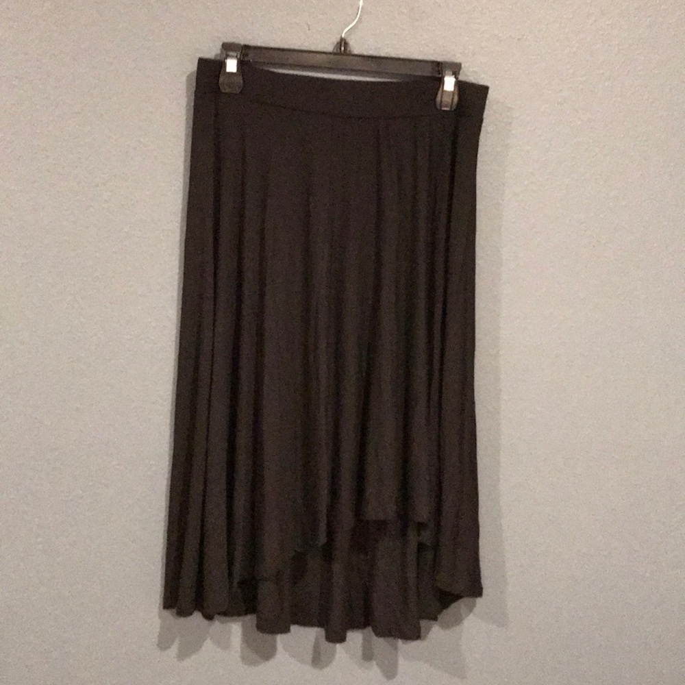 Black midi high-low skirt